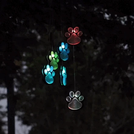 

Solar LED Wind Chimes Lights Dogs Cat Six Outdoor Pet Pawprint Remembrance Waterproof Color Changing Balcony Yard Patio Decor