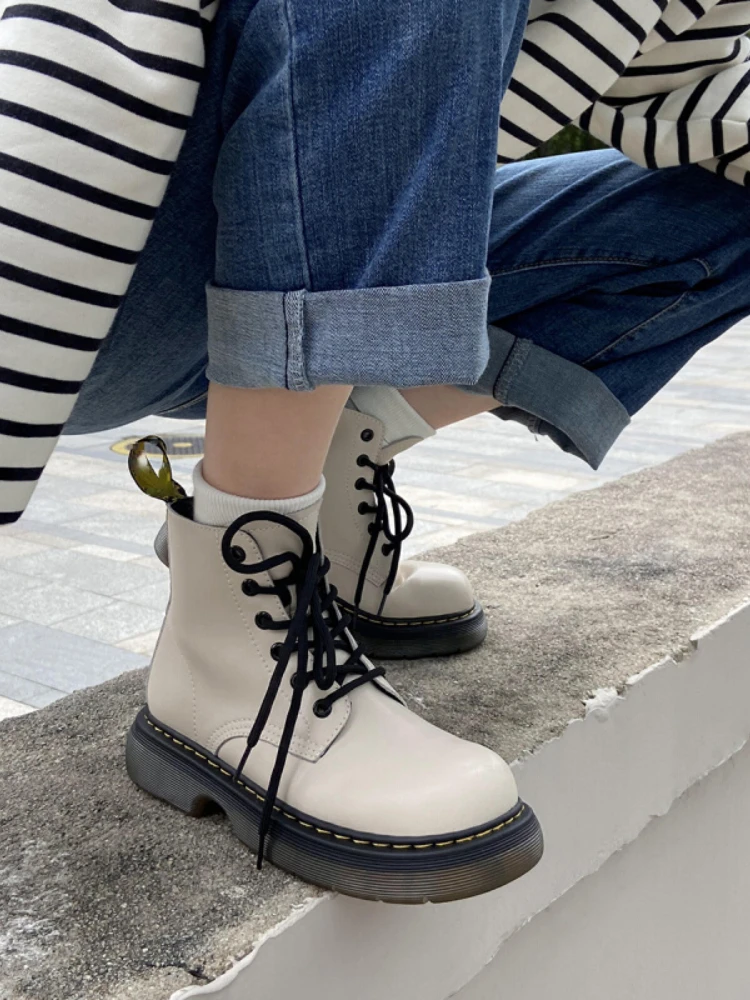 

Женские ботильоны на платформе, повседневные Винтажные ботинки на среднем каблуке, однотонные ботинки в Корейском стиле на плоской подошве, осень 2022