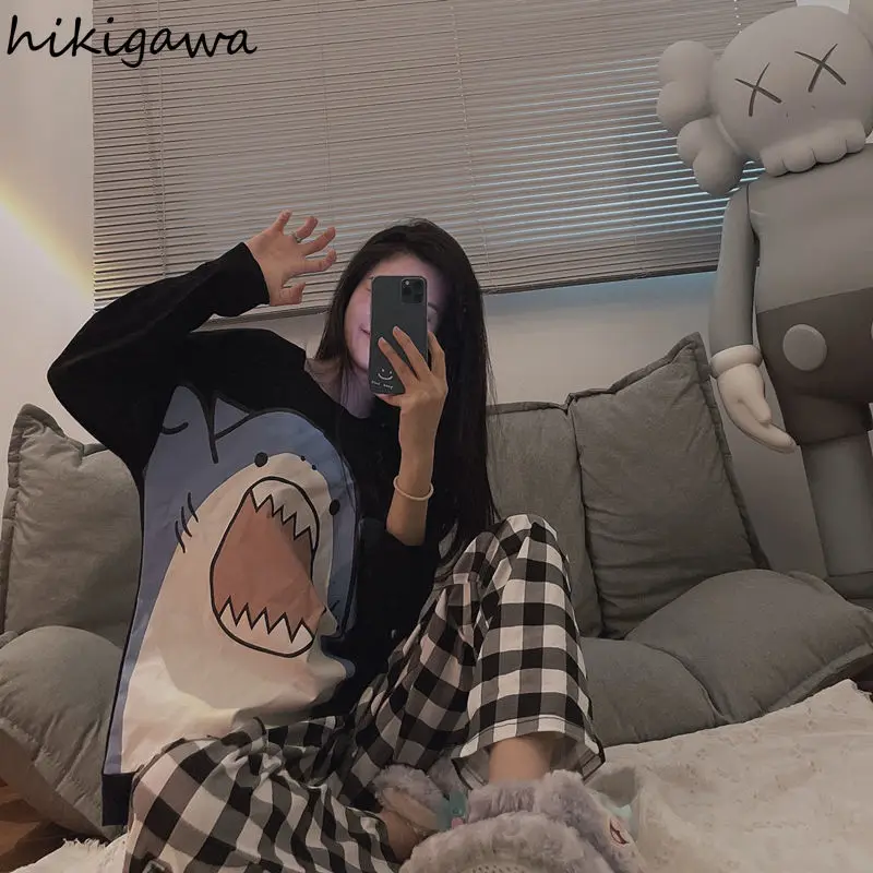 Hikigawa Милая женская пижама с принтом акулы осенняя черная Пижама для пар кавайная
