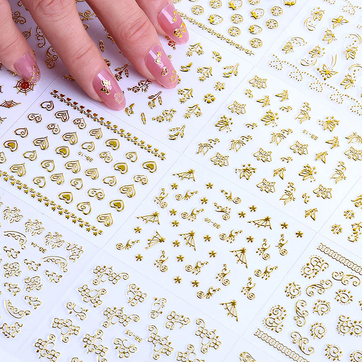 

30Pcs Gold Foil Heart Modern Fashion Cool Multi-Pattern 3D Nail Sticker Decal Art Decoration Hand Party Self-Adhesive Waterproof
