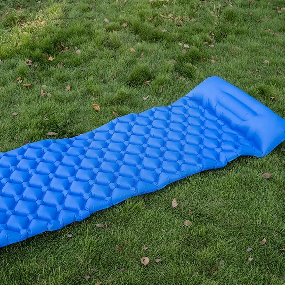 

Outdoor Sleeping Pad Inflatable Mattress With Pillows Trekking Mattresses Camping Air Ultralight Hiking Inflatable Folding T0g2
