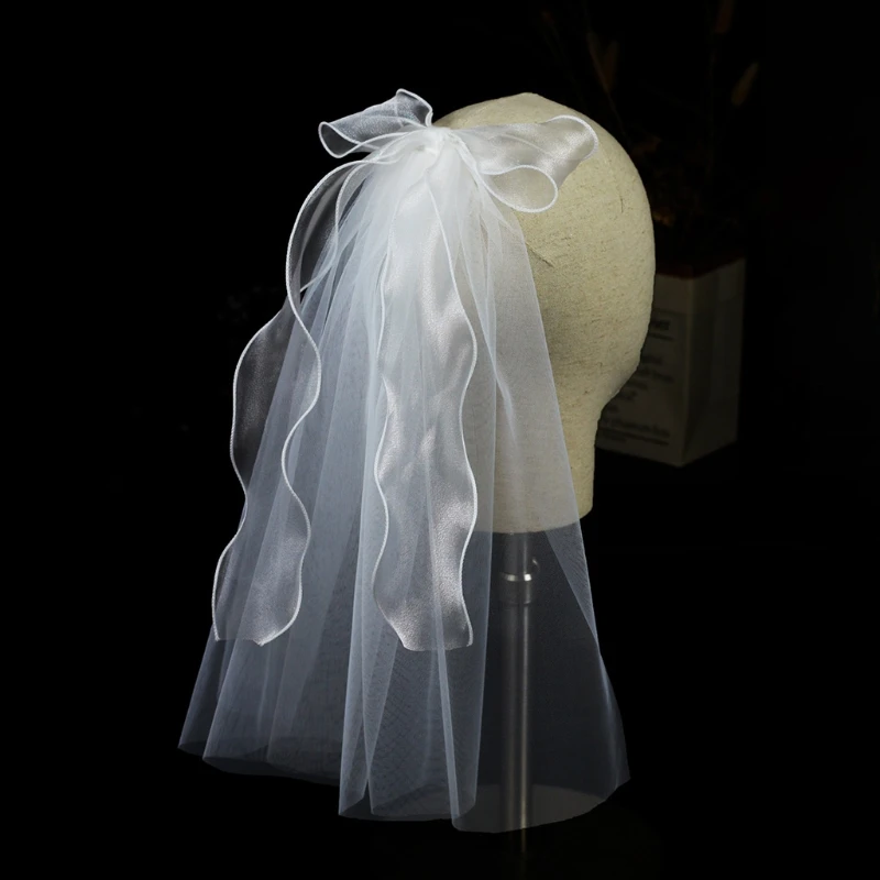 

Wedding Bridal Veil with Clip Sheer Tulle Veils Hair Accessories for Brides 1 Tier Short Length Elegant Bow Adornment