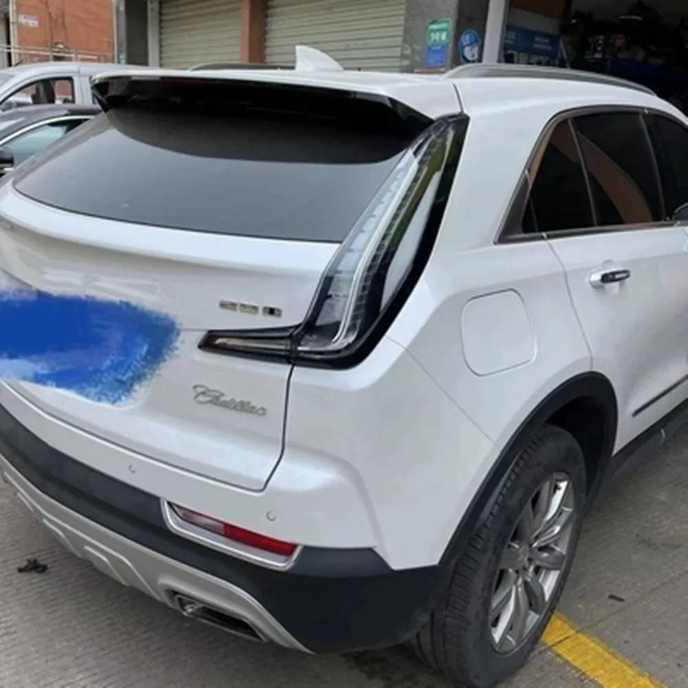 Задняя часть для Cadillac XT4 с динамическим поворотным сигналом