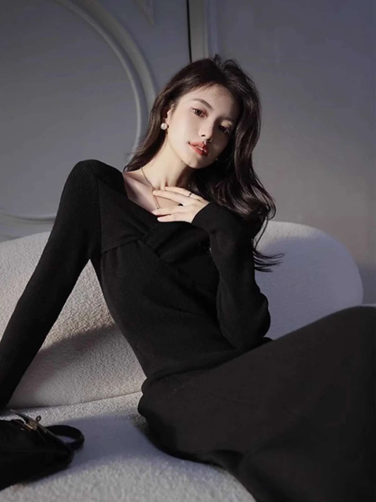 Высококачественное одинаковое пальто с французским вырезом трикотажное платье