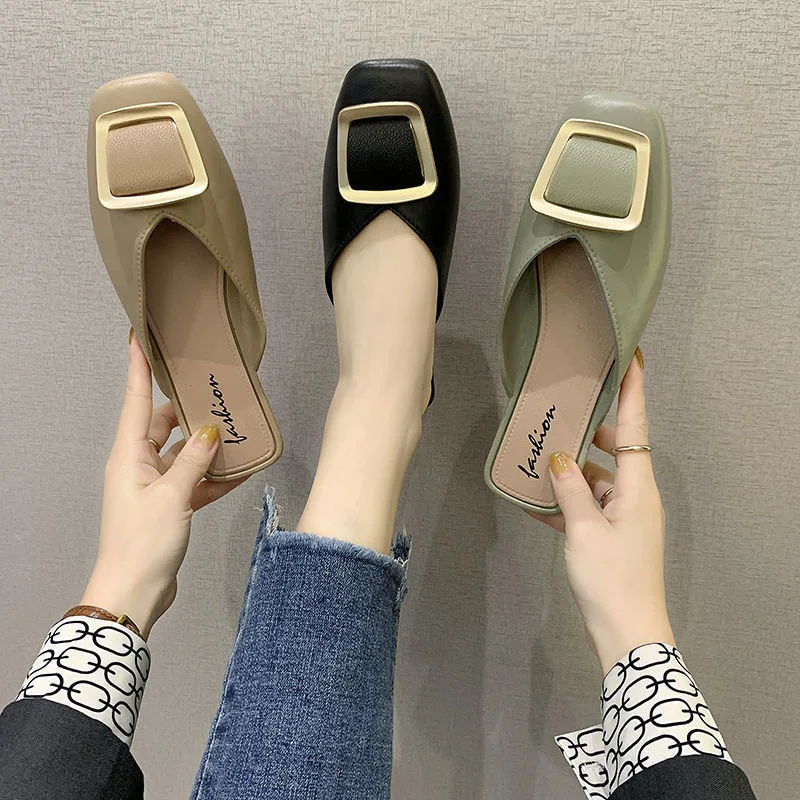 Women Summer New Flat Shoes Temperament Half Slippers Female Metal Decoration Women's Flat Sandals and Slippers Lazy Flat Mules