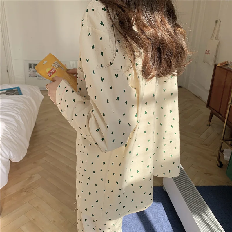 2022 new pajamas women spring and autumn cotton long sleeve cardigan senior feeling can be worn outside the residential suit set