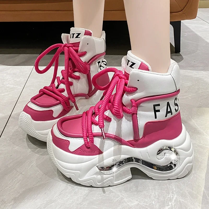 

Женские ботинки на платформе, плюшевые теплые полусапожки на танкетке, высокие кроссовки, Вулканизированная подошва, модный дизайн, зимняя обувь