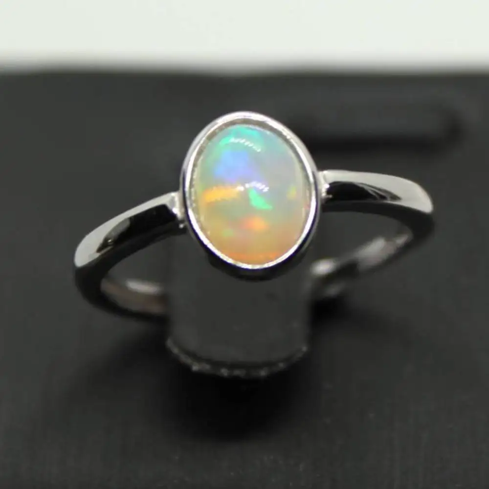 

Кольцо регулируемое в виде природного огненного опала, 1 шт.