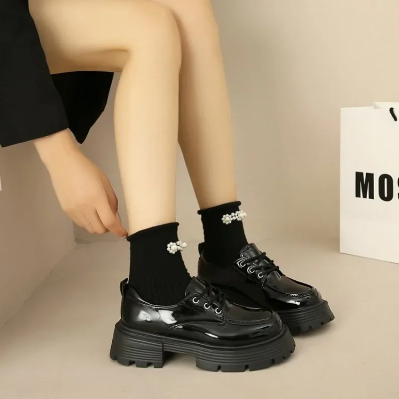 Мокасины женские кожаные на платформе удобные лоферы Вулканизированная подошва