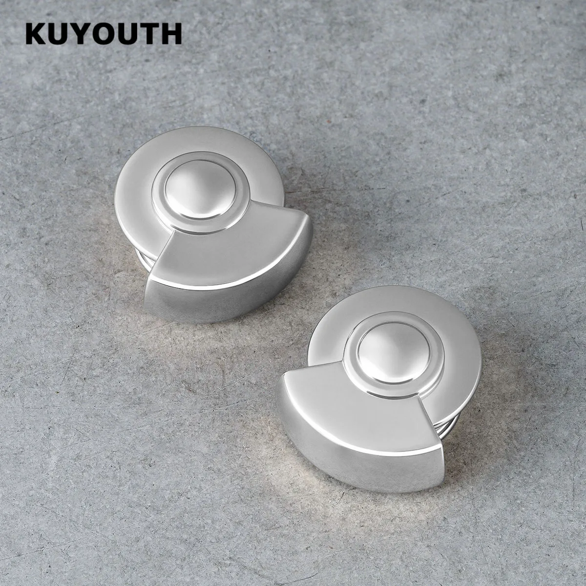Фото KUYOUTH 2 шт. Пирсинг-тюнели и расширители для ушей из нержавеющей стали, украшения для пирсинга ушей и тела №2
