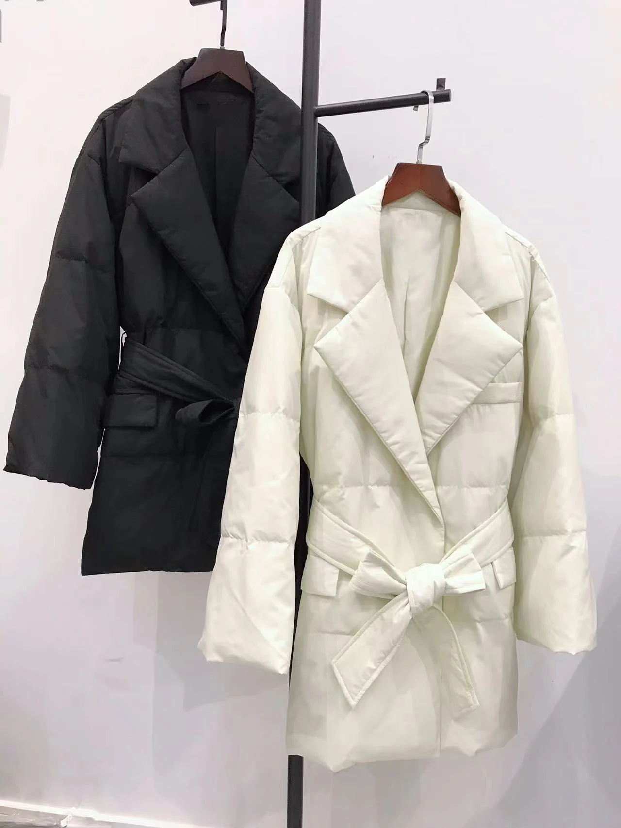 Женская Стеганая куртка на молнии