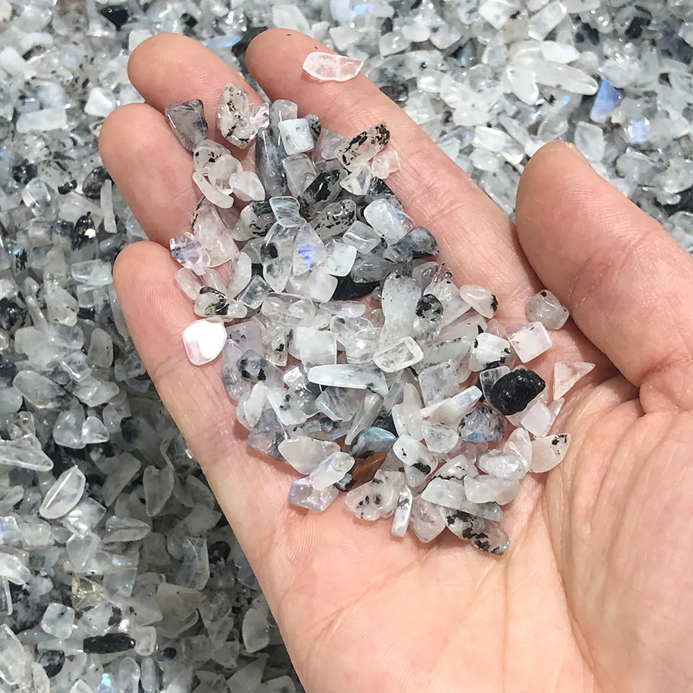 

Натуральный лунный камень 100г