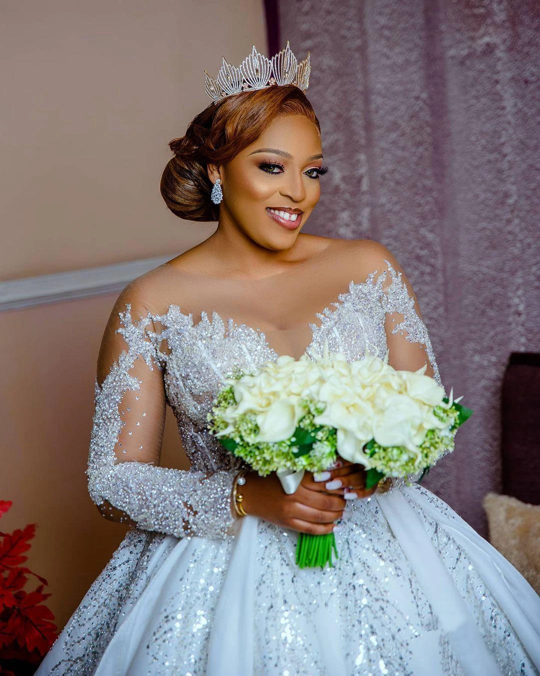 

Luxury Ball Gown Aso Ebi Wedding Gowns Long Sleeves Illusion Organza Sequins Glitter South Afraci Bridal Wedding Dresses