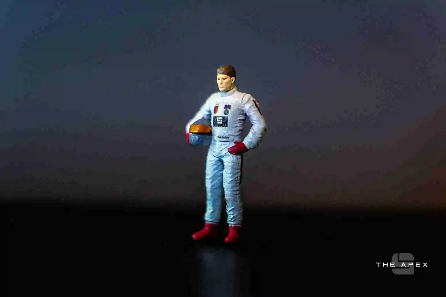 

Пятно Scalite 1:64 Apex doll набор из четырех драйверов F1 фотография Декорация