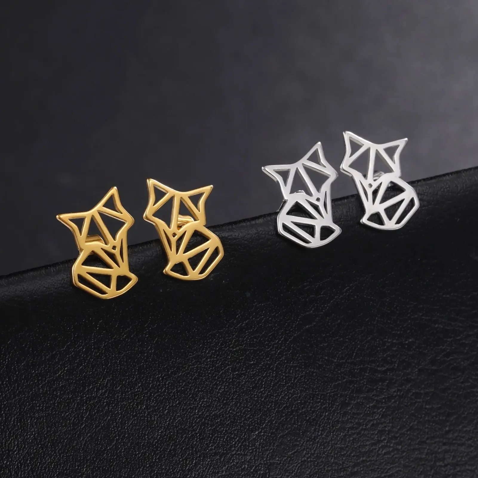 1 пара серьги-гвоздики из нержавеющей стали