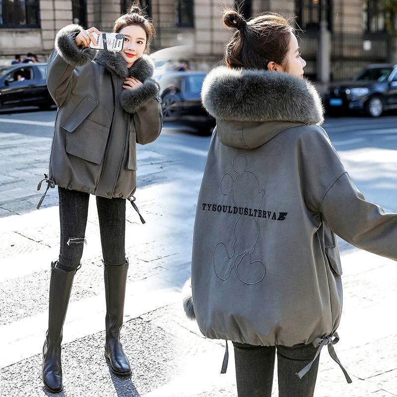 Women Outwear Solid Green Winter Thick Jackets High Quality Trench Faux Lamb Wool Coats Long Sleeve Hooded Zipper Short Fur Coat
