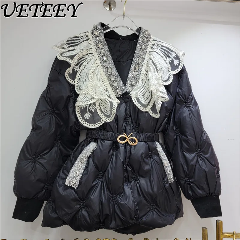 Рисунок 3 - Женский пуховик с воротником Питер Пэн