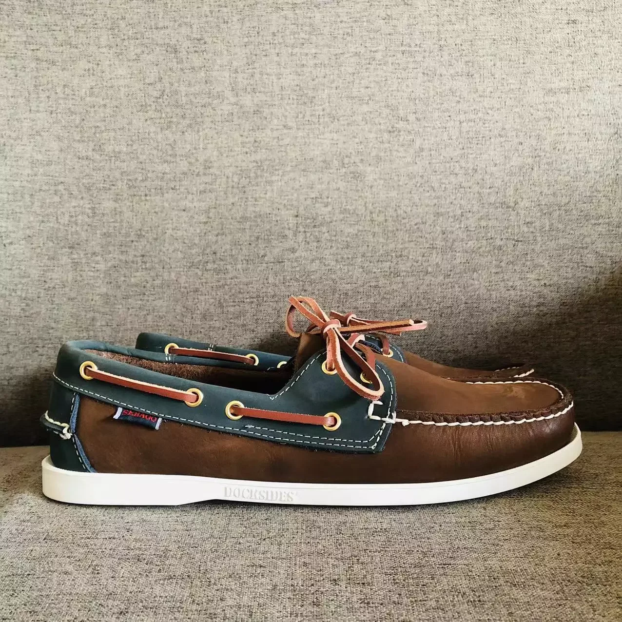 

2022New Men Genuine Leather Driving Shoes,Slip On Docksides Classic Boat Shoe,Brand Design Flats Loafers For Men Women 2023A108