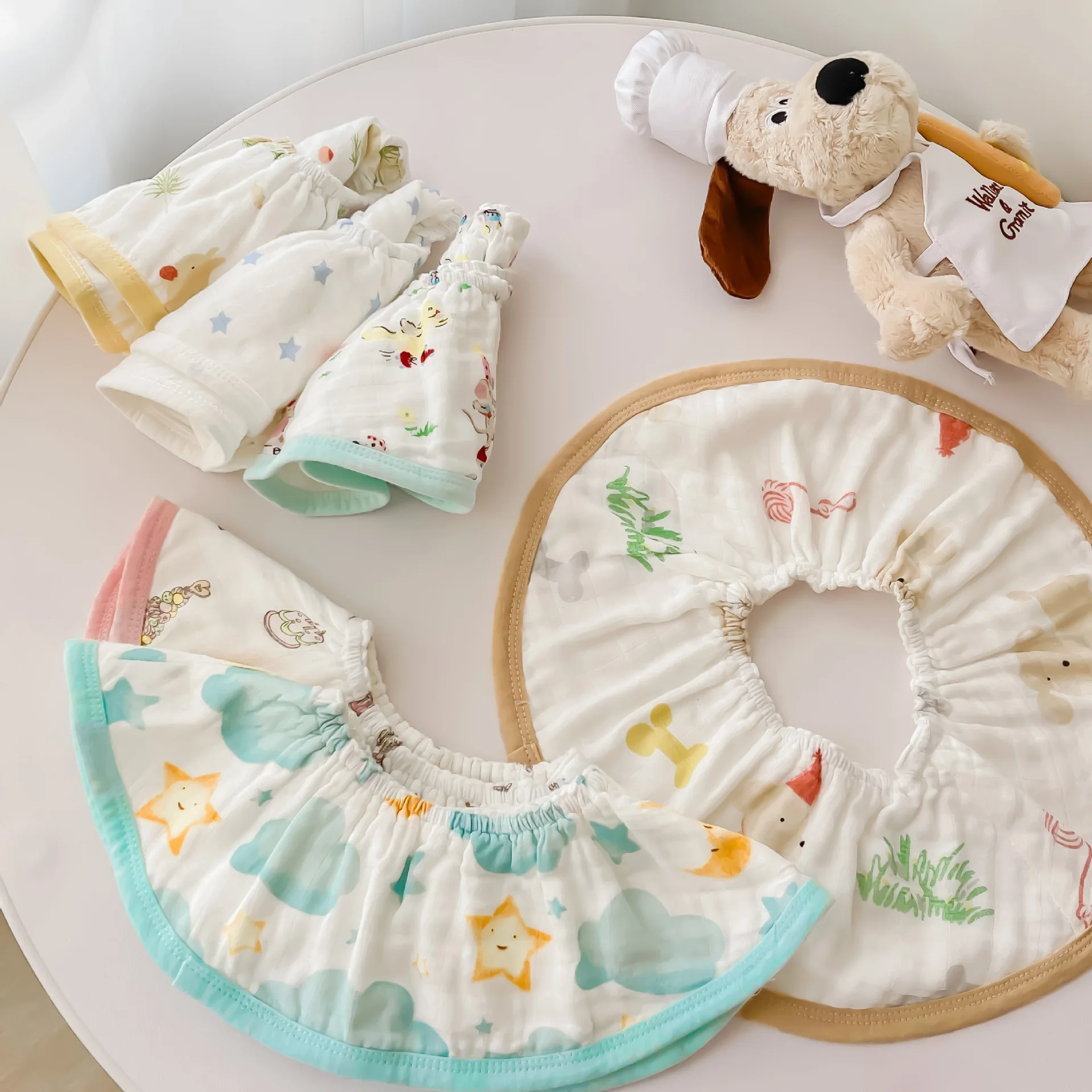 

Summer thin version bamboo fiber cotton yarn cloth 4-layer bib baby drool towel newborn bib elastic 360 degree rotation