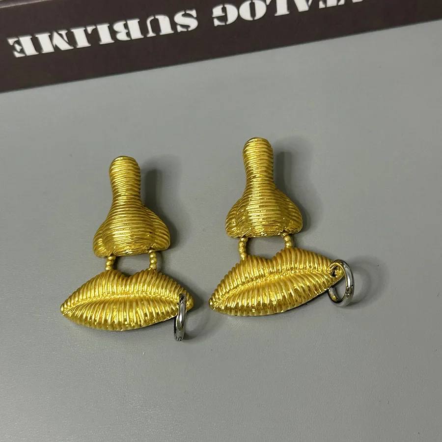 Металлические висячие серьги для губ