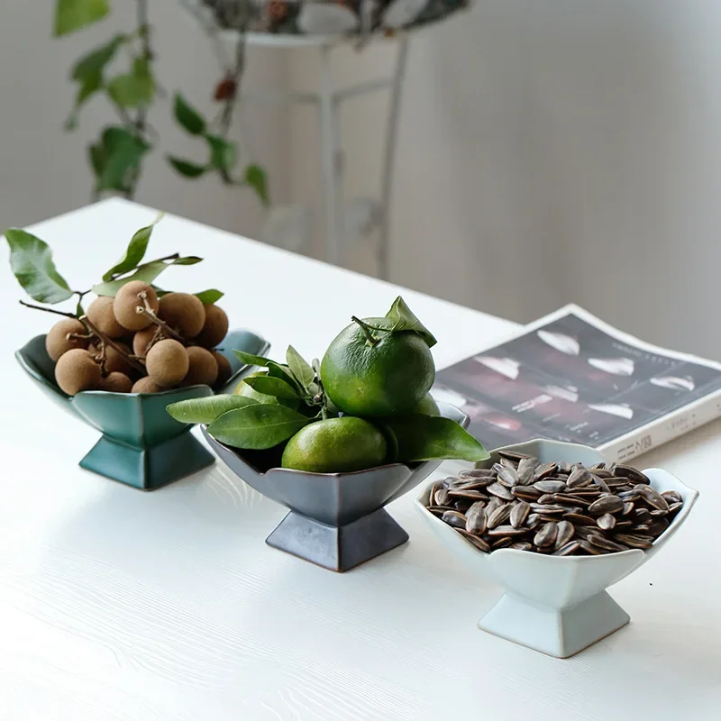 

Japanese Style Coarse Pottery Tea Plate Tea Cake Tray Handmade Retro Glaze Kiln Ceramic Snack Plate Fruit Plate Dessert Tray