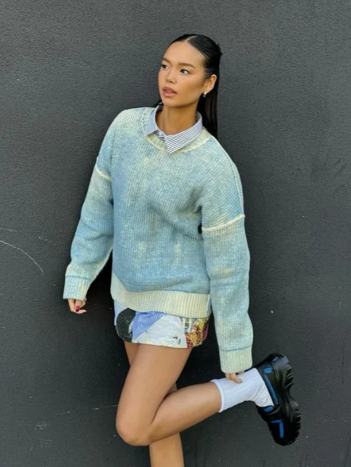 Модный женский свитер с градиентным контрастным принтом повседневный вязаный