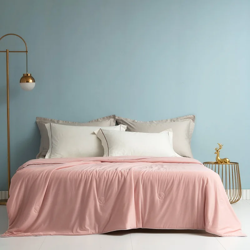

Cool Silk Quilt Class A Ice Cream Blanket Summer Air Conditioning Thin Style Core Washable Comforter Bedspread Queen King Bed