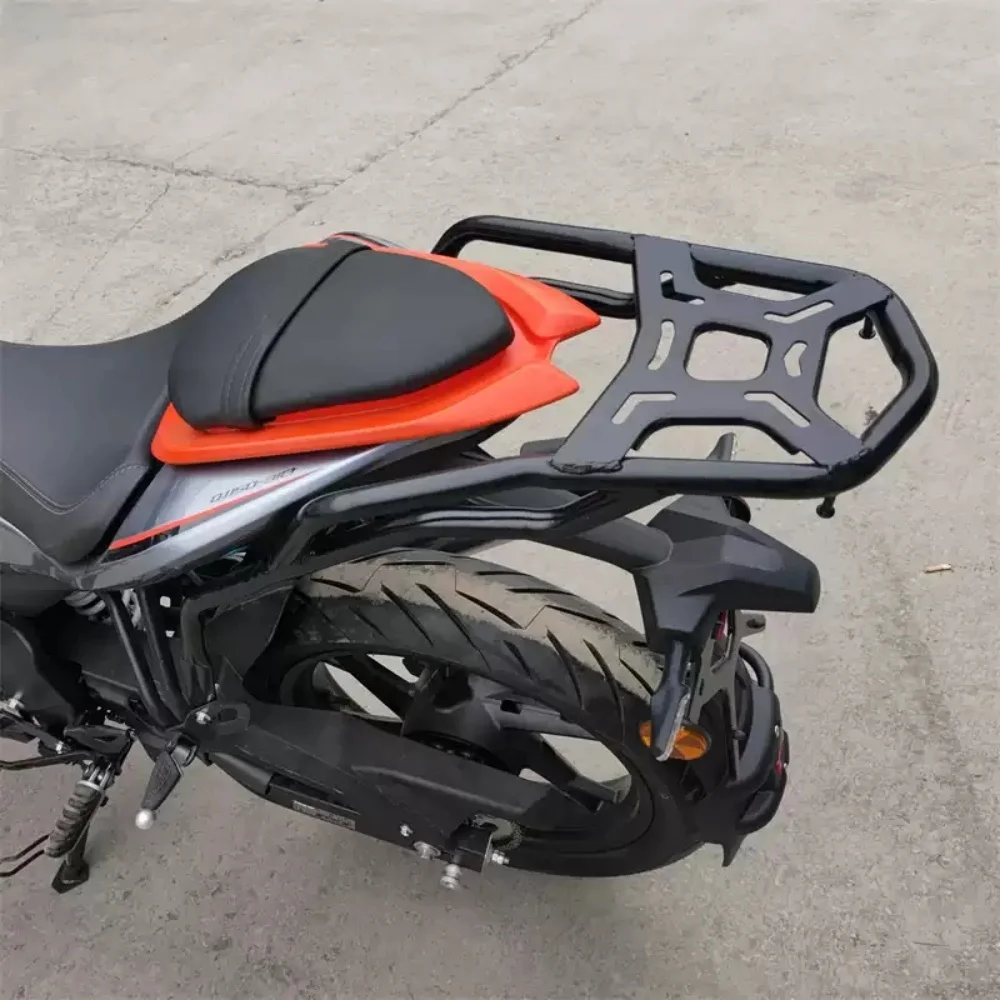 Фото Подходит для модифицированного заднего багажника QJMOTOR SRK125S, задней полки, багажника из алюминиевого сплава, грузового багажника. №3