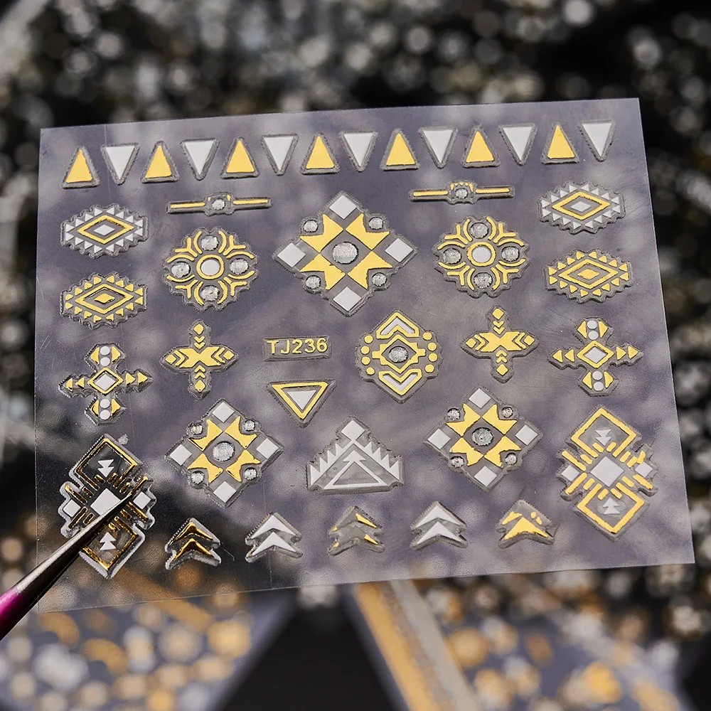 

6.5X5cm 30 SheetS 3D Nail Art Stickers, Gold/Diamond Design Luxury Nail Self-Adhesive Decals Customized Metallic Nail Stickers