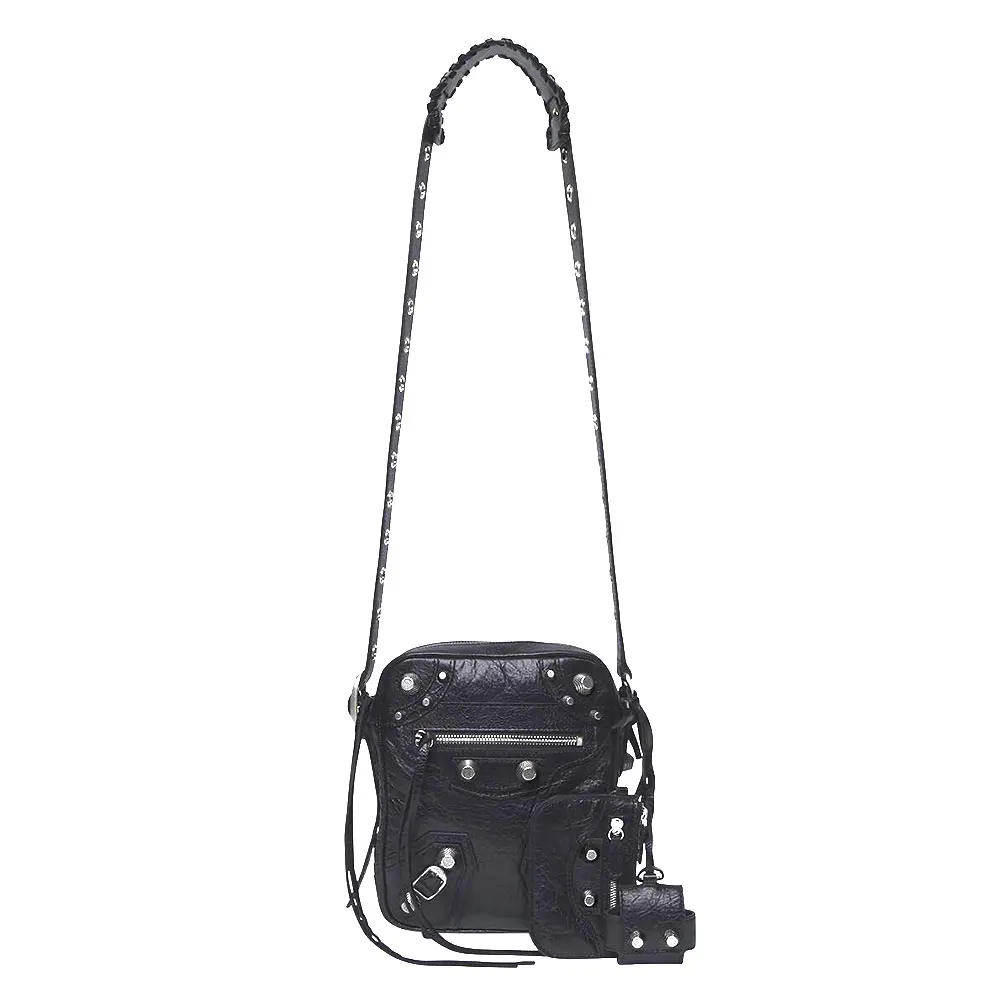

2023 Women Men Unisex Versatile Mini Bags Flap Crossbody Bag In Black Shoulder Bags Purse Moto Biker Bags Gothic Rivets Cool