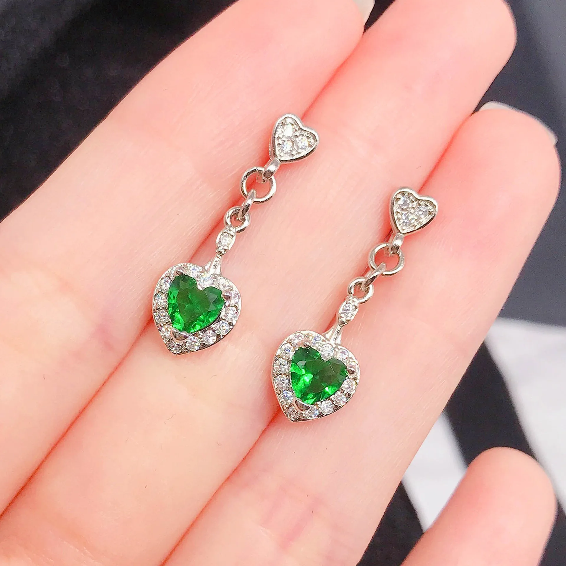 

Real 925 Sterling Silver Natural Emerald Drop Earring Women Aros Mujer Oreja Heart Emerald Gemstone Orecchini Jewelry Earrings