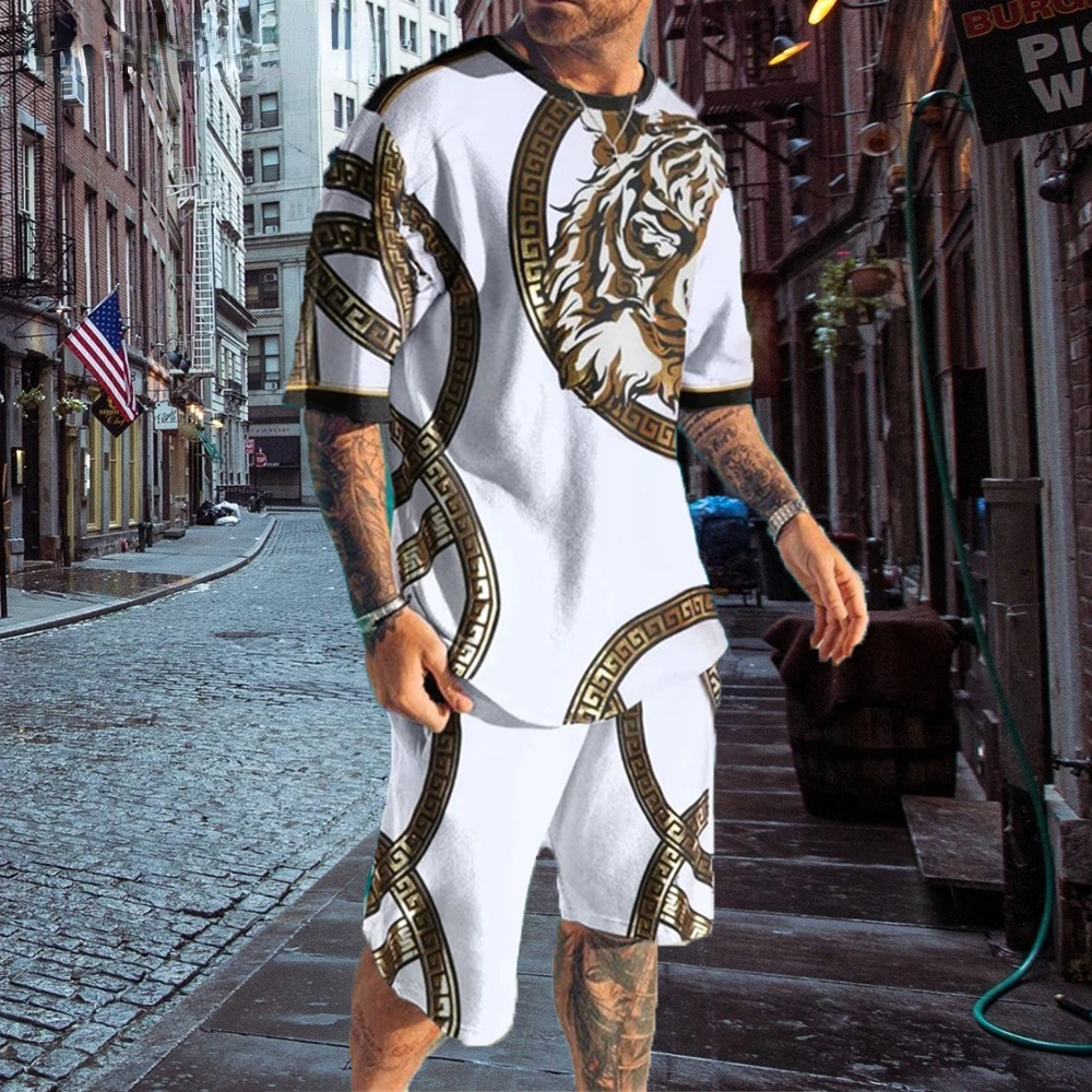 

Мужской костюм