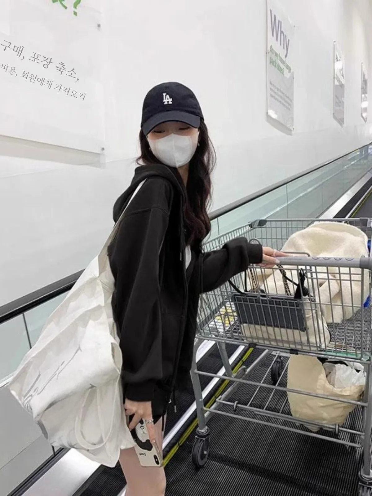 Black Large Hat Hoodie Outerwear Women Autumn and Winter Fleece-lined Thickened 2024 New Popular Early Wear Top Thick