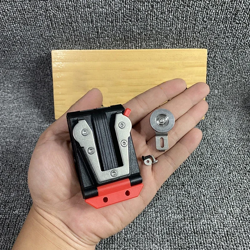 

Комплект для хранения Milwaukee M12