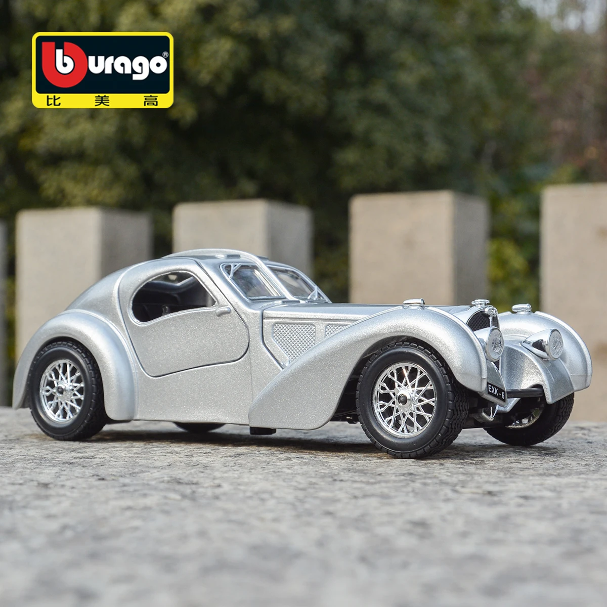 Bburago 1:24 1936 Bugatti Atlantic