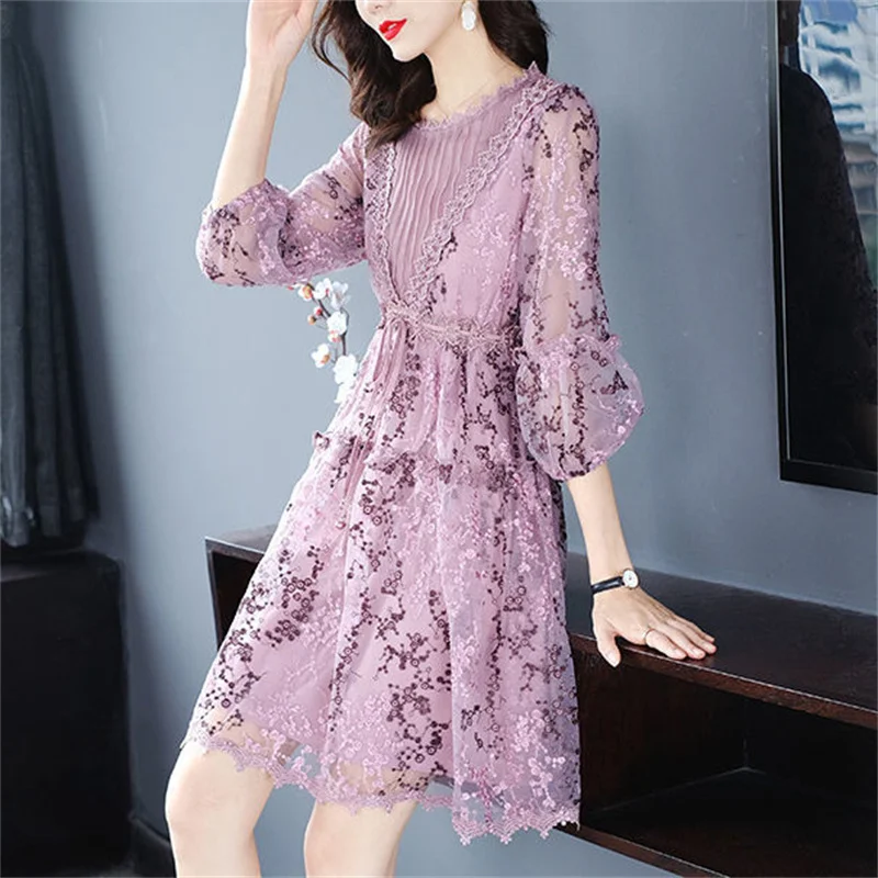 

Women High-end Dress 2022 Spring New Belly Cover Mother Dress Female Lace Embroidery Age-Reducing Floral Dress A1240