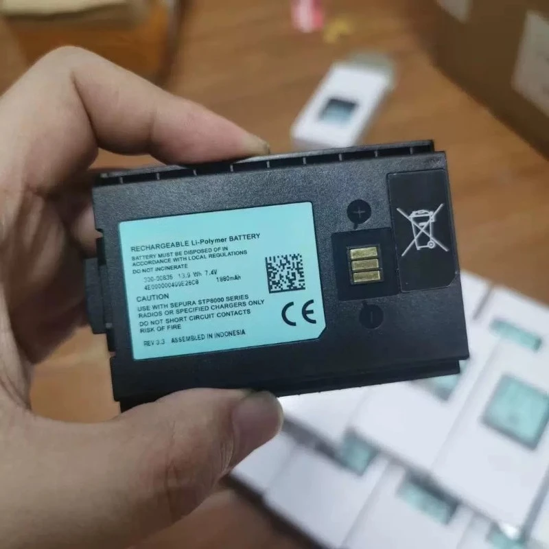 Фото Новая аккумуляторная батарея STP9035 1880 мАч 7.4В для TETRA SC20 STP9000 STP9040 STP9200 STP8020 STP8100 STP9035 STP9080 SC2020 STP8200 SC2024 №2