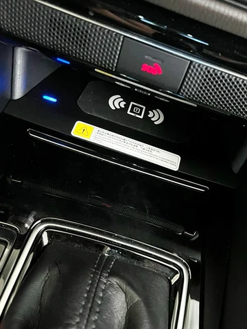 Автомобильное беспроводное зарядное устройство 15 Вт для Mazda 6 Atenza 2019 2020 2021 2022 2023, беспроводное зарядное устройство для телефона, быстрое зарядное устройство, зарядная площадка