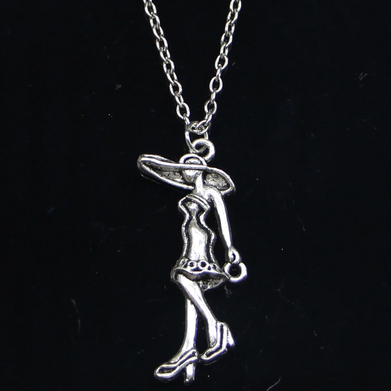 Новое модное ожерелье 39x15 мм, подвески для девушек и женщин, короткое длинное женское и мужское ожерелье, подарочное ювелирное изделие, чокер