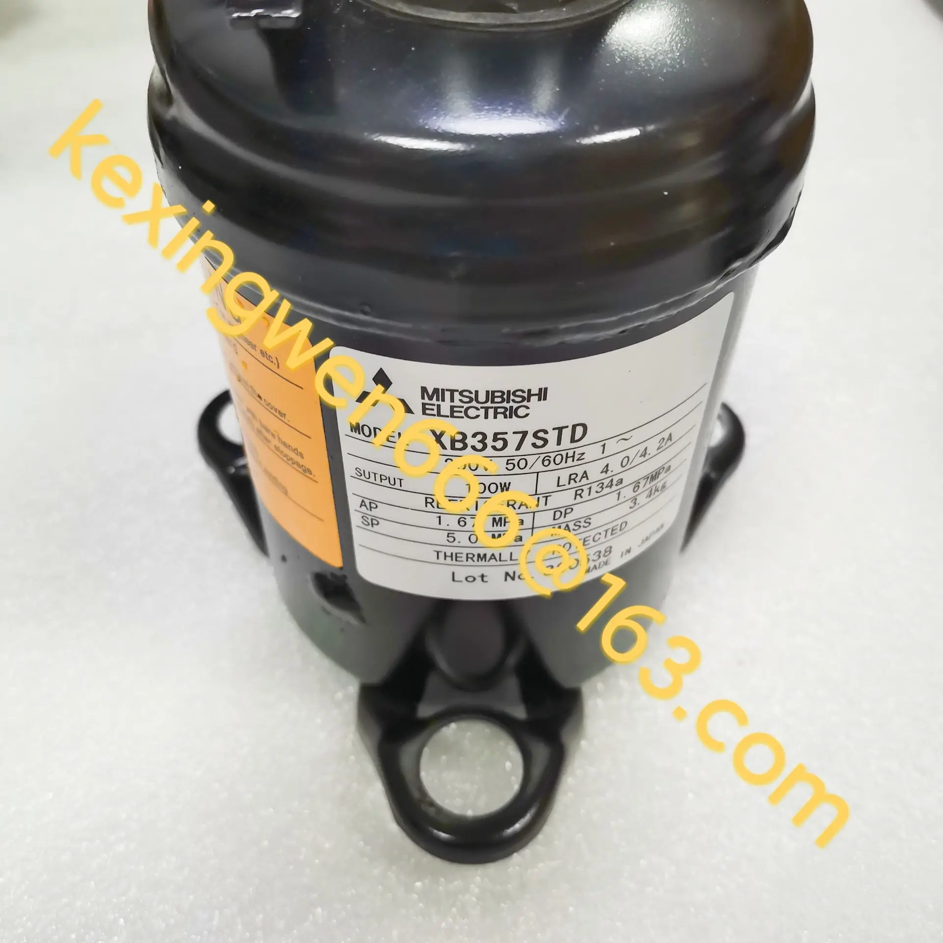 

Новый холодильный компрессор XB357STD xb357south