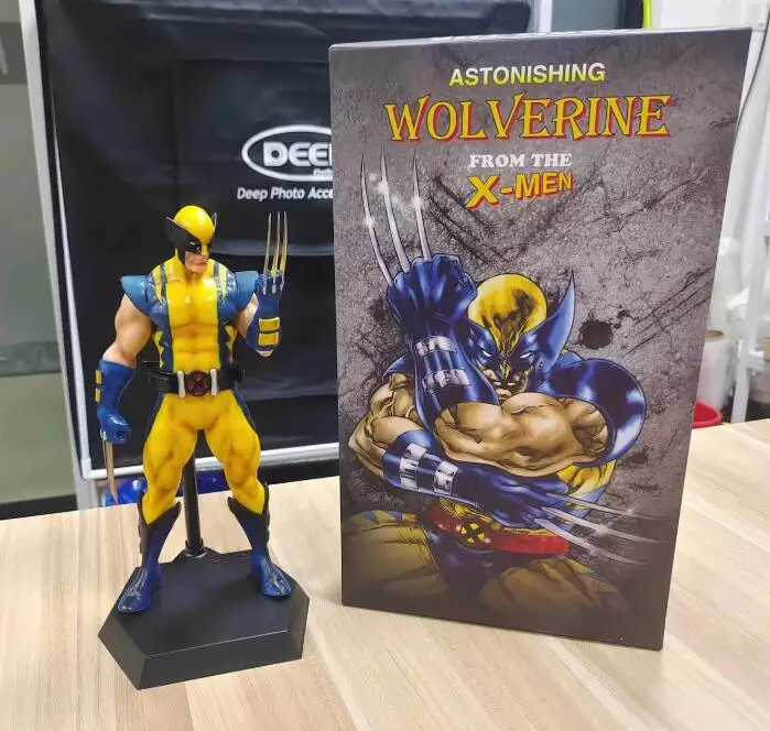 

Cheap Limit Sale Wolverine Logan Statue PVC Figure Collectible Model Toy 25cm