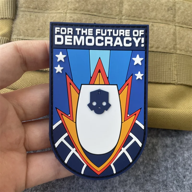 Чехол-крючок с рисунком черепа