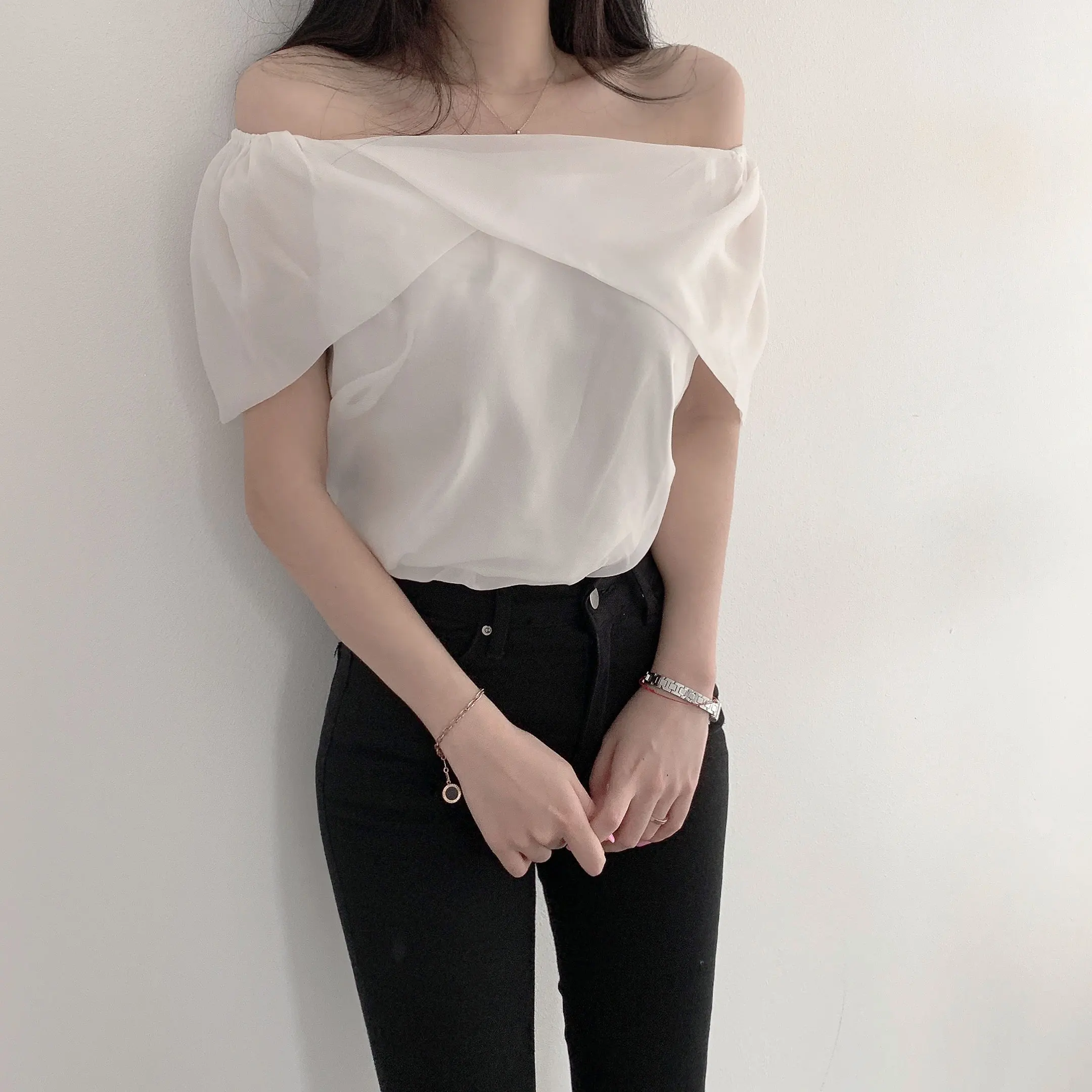

Chic Slash Neck Off Shoulder Blouses for Women Puff Sleeve Fashion Shirts Korean Summer White Blouse 2023 Blusas De Mujer