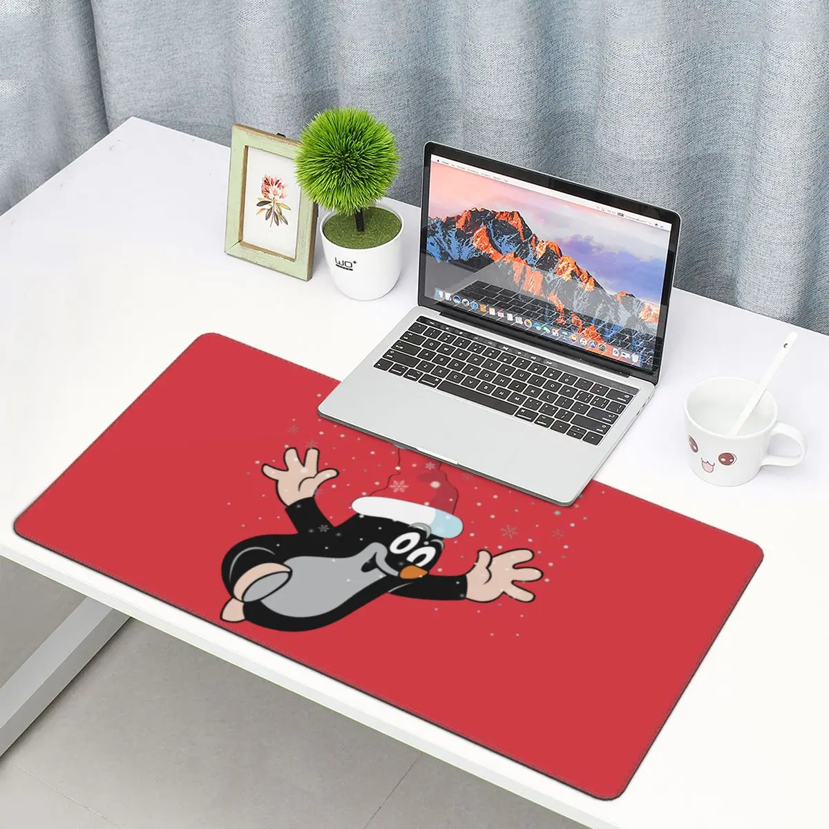 

Merry Christmas Mole Office Carpet Mousepad Krtek Little Maulwurf Cute Cartoon Large Gaming Rubber Gamer Mouse pad