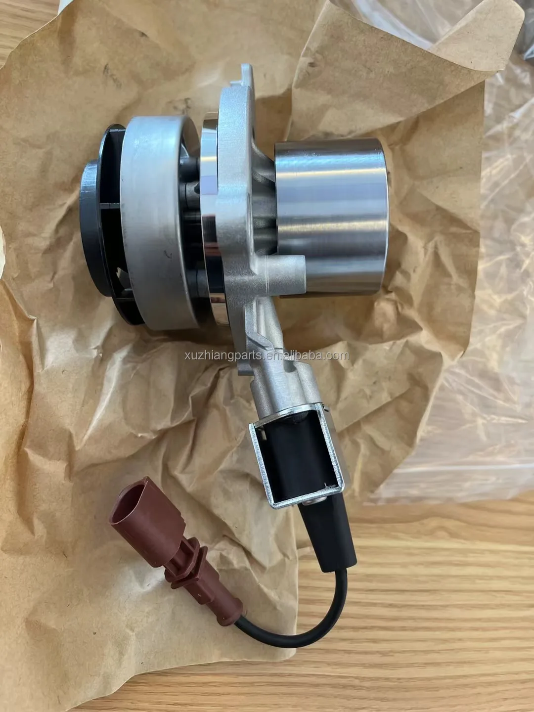 Для оригинального водяного насоса 04L121011N (04L 121 011 N) матрицы el A6/A4/Q3