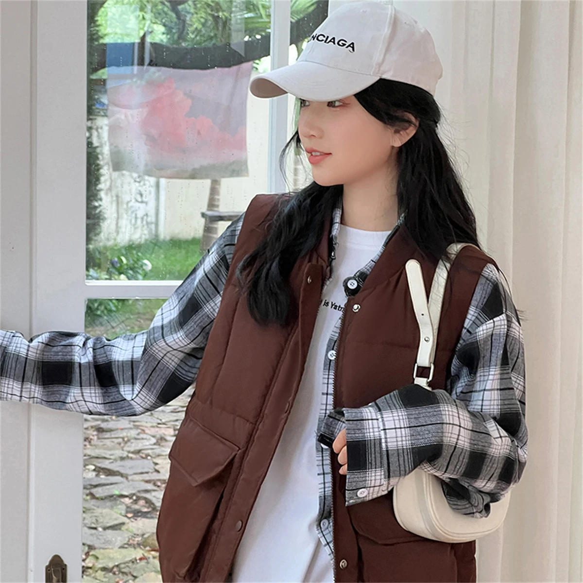 Autumn and Winter 2022 New Korean Waistcoat Women's Round Neck Down Cotton Vest Waistcoat Waistcoat Loose Oversize Jacket