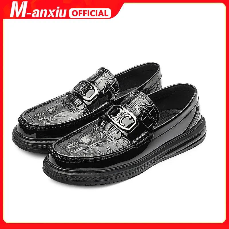 

2022 Latest Fashion Men's Loafers Leather Oxford Shoes Men's Wedding Shoes Summer Low Top Black Casual Round Toe British Beanies