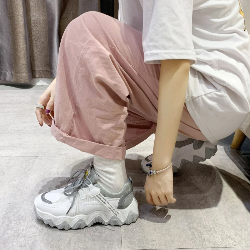 Women Tennis Shoes Spring and Autumn Ladies Thick Sole Lace Up Sneakers Campus Girls Casual Non-slip Wear-Resistant Running Shoe