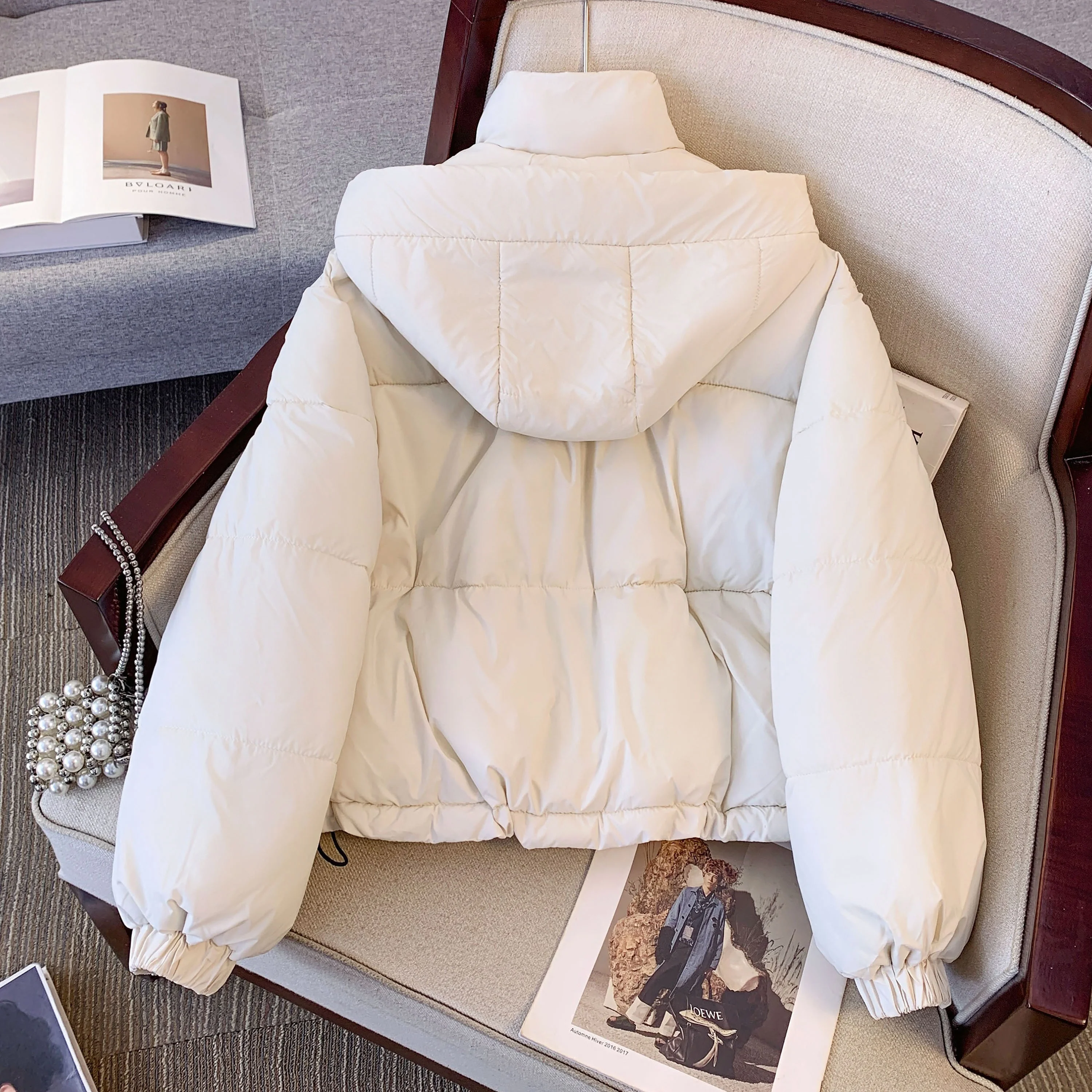 Красное пуховое пальто Ankela с хлопковой подкладкой для женщин зима 2024 новинка в