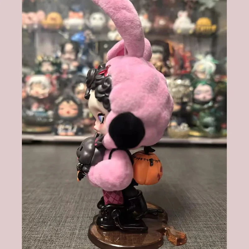 В наличии новые оригинальные фигурки кролика или собаки Skullpanda серия Хэллоуина